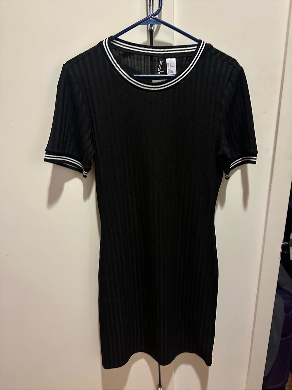 🆕 H&M Black Ribbed Mini Dress with White Stripe Trim